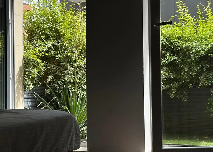 The Urban Nest - Garden & Bathtub * Danzig